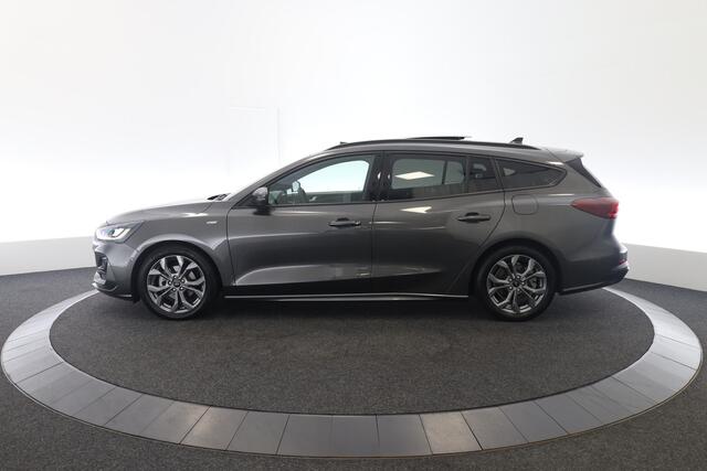 Ford FOCUS Wagon 1.0 EcoBoost Hybrid ST Line X Winterpakket, Achteruitrijcamera, Pano, Parkeersensoren Voor/Achter, Blind-spot, 18" LM velgen, Trekhaak – foto 5