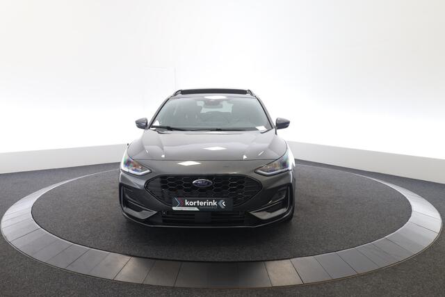 Ford FOCUS Wagon 1.0 EcoBoost Hybrid ST Line X Winterpakket, Achteruitrijcamera, Pano, Parkeersensoren Voor/Achter, Blind-spot, 18" LM velgen, Trekhaak – foto 6