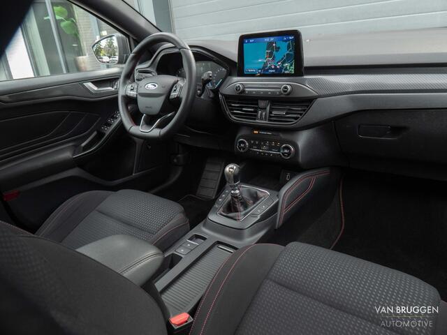 Ford FOCUS 1.0 EcoBoost ST Line Pano B&O