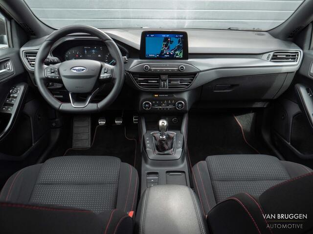 Ford FOCUS 1.0 EcoBoost ST Line Pano B&O