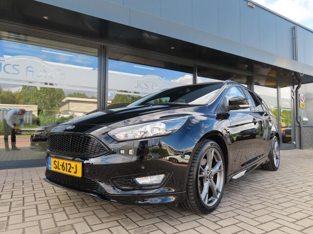 Ford FOCUS 1.5 ST-Line Ecc Cruise Navi Trekhaak 2x Pdc 2018