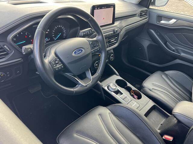 Ford FOCUS Wagon 1.5 EcoBoost Vignale | Nieuw Binnen! | HUD | Trekhaak | Panorama | Vol!