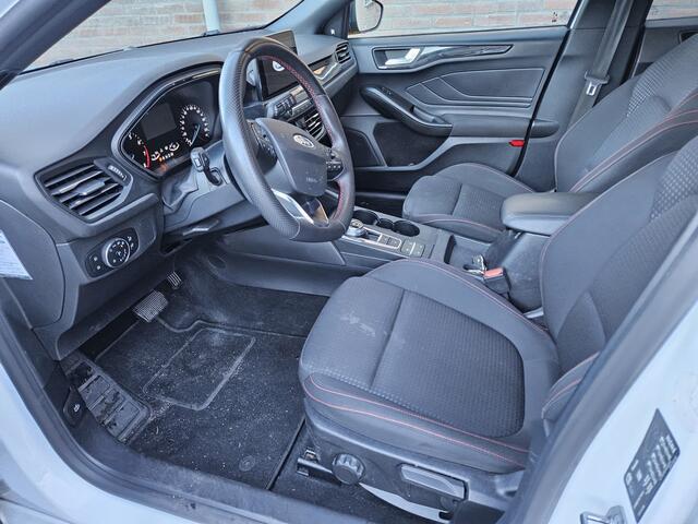 Ford FOCUS 1.0 EcoBoost Titanium X Business (motor probleem)