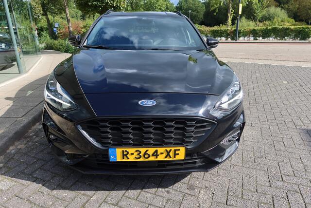 Ford FOCUS Wagon 1.5 150PK EcoB ST-Line AUTOMAAT All-Season I Trekhaak