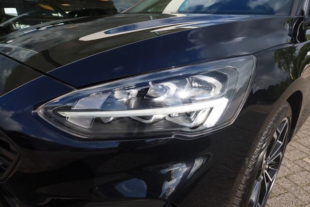 Ford FOCUS Wagon 1.5 150PK EcoB ST-Line AUTOMAAT All-Season I Trekhaak
