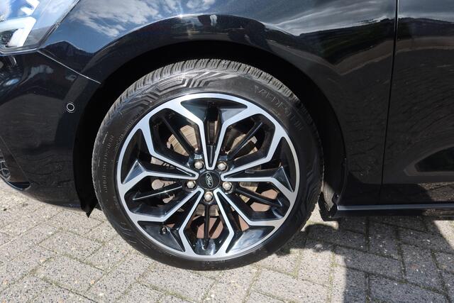 Ford FOCUS Wagon 1.5 150PK EcoB ST-Line AUTOMAAT All-Season I Trekhaak