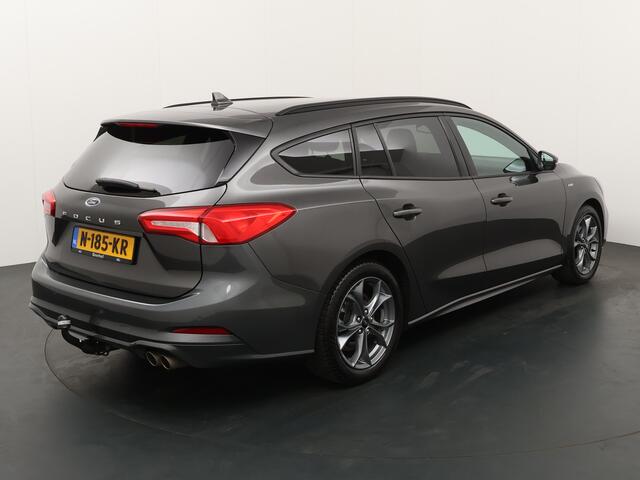 Ford FOCUS Wagon EcoBoost 125 pk ST Line | Trekhaak | Dealer onderhouden | FULL LED | Winterpack | Head up Display | All Season banden