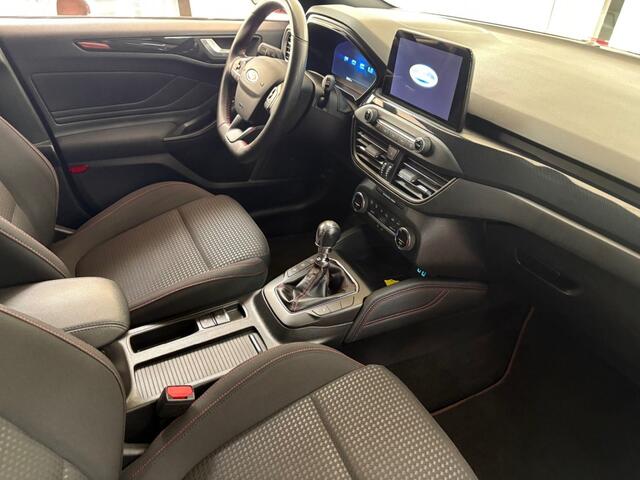 Ford FOCUS 1.0 Ecob ST-Line X Dig Dashb Adap Cruise Navigatie NAP