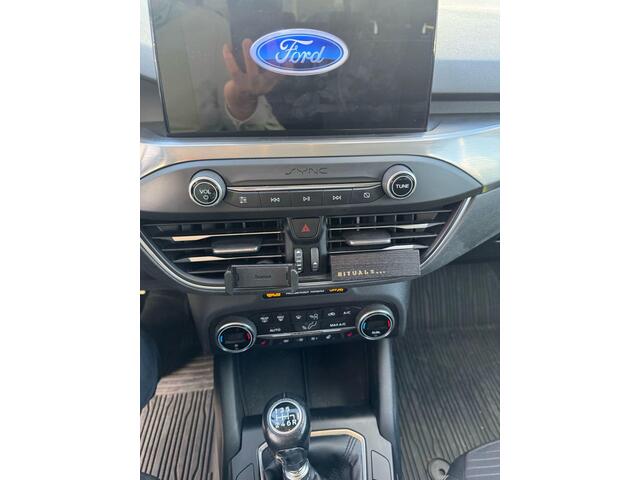 Ford FOCUS Wagon 1.0 EcoBoost Titanium Business 125pk | Winterpack | Design Pack | Elek. Achterklep