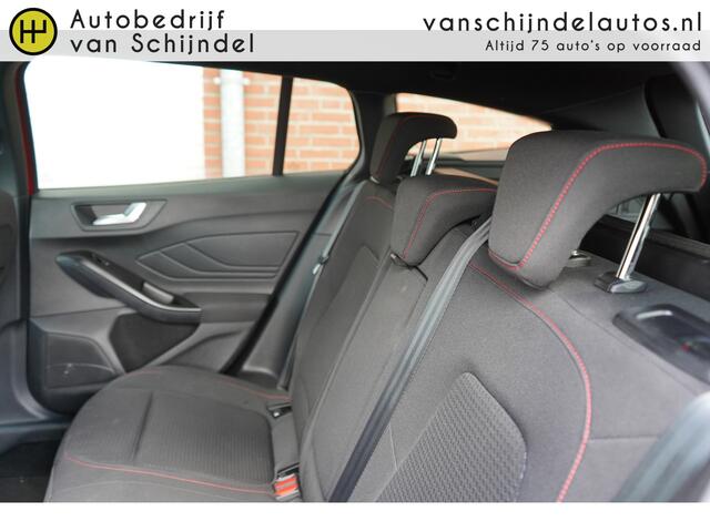 Ford FOCUS Wagon 1.0 ECOBOOST HYBRID ST LINE ORIGINEEL NL DEALER ONDERHOUDEN AFN.TREKHAAK CAMERA 17INCH ADAPTIEVE CRUISE ANDROID/APPLECARPLAY NAVI CLIMA PDC V+A+ASSIST KEYLESS ENZ...