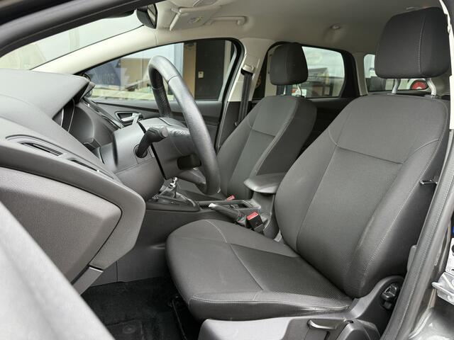 Ford FOCUS Wagon 1.0 Lease Edition ? CarPlay / Android Auto ? Trekhaak ? Winterpakket ?