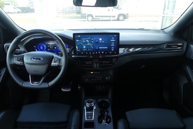 Ford FOCUS 2.3 EcoBoost ST-X H&R, HUD, WINTER PACK, ADAPT. CRUISE, CLIMA, NAVI, CAMERA, PDC V&A, APPLE CARPLAY/ANDROID AUTO, BLIS, KEYLESS, B&O, ELEKT. STOELEN, 30.474KM