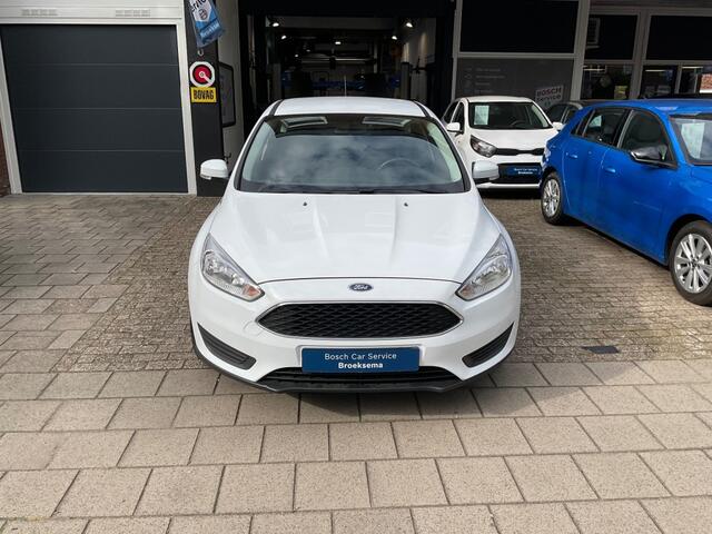 Ford FOCUS 1.0 TITANIUM