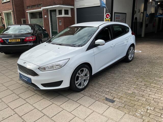 Ford FOCUS 1.0 TITANIUM
