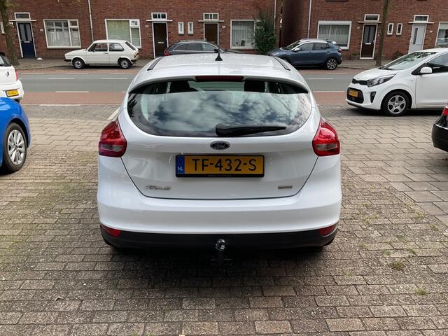 Ford FOCUS 1.0 TITANIUM