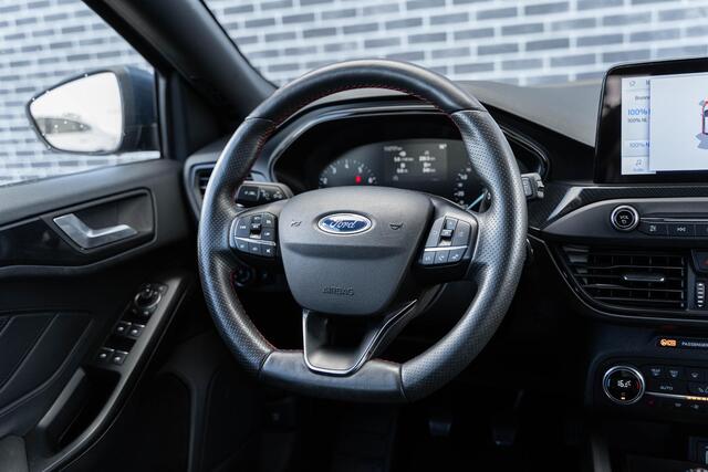 Ford FOCUS 1.0 EcoBoost 125 Hybrid ST Line Business | Trekhaak | Achteruitrijcamera | Parkeersensoren | Keyless Entry | Stoelverwarming | LED Koplampen | Lichtmetalen Velgen 18 inch | Navigatie | Apple Carplay | Android Auto
