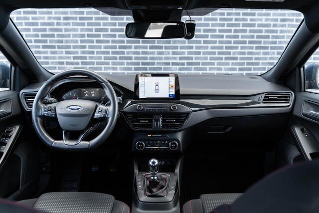 Ford FOCUS 1.0 EcoBoost 125 Hybrid ST Line Business | Trekhaak | Achteruitrijcamera | Parkeersensoren | Keyless Entry | Stoelverwarming | LED Koplampen | Lichtmetalen Velgen 18 inch | Navigatie | Apple Carplay | Android Auto