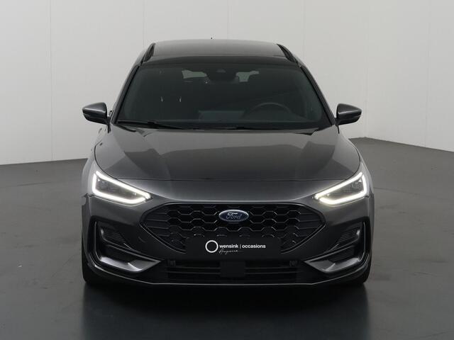 Ford FOCUS Wagon 1.0 EcoBoost Hybrid ST Line X 155pk Automaat | Panoramadak | Afn. Trekhaak | Winterpakket | Parkeercamera | Cruise Control |