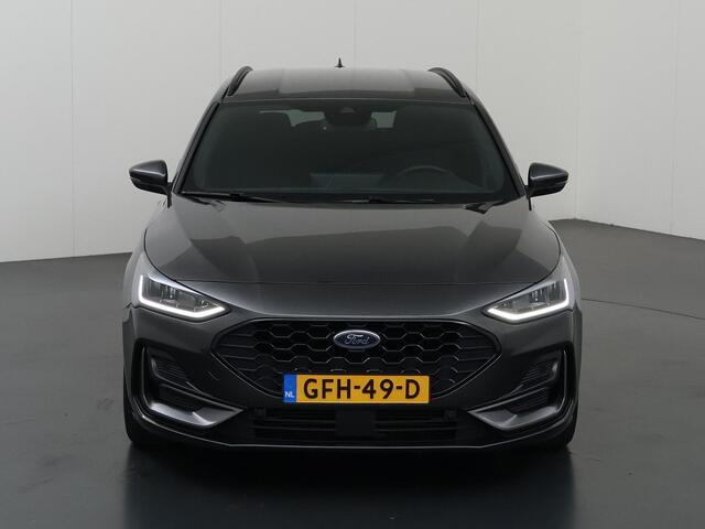 Ford FOCUS Wagon 1.0 EcoBoost Hybrid ST Line X 155PK Automaat | Adaptieve Cruise Control | Parkeercamera | Winterpakket |