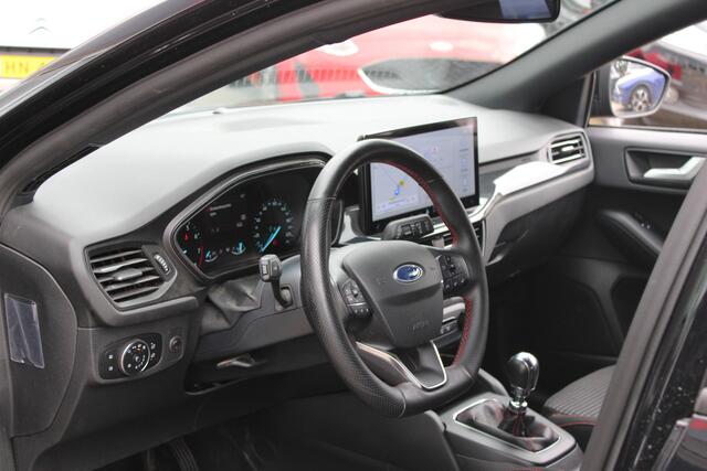Ford FOCUS Wagon 1.0 EcoBoost Hybrid ST Line – foto 4
