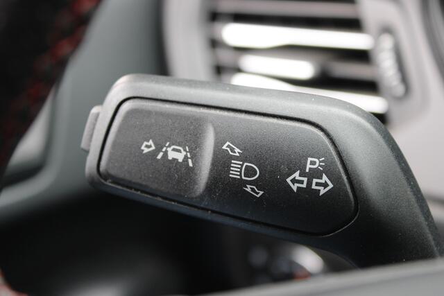 Ford FOCUS Wagon 1.0 EcoBoost Hybrid ST Line – foto 10
