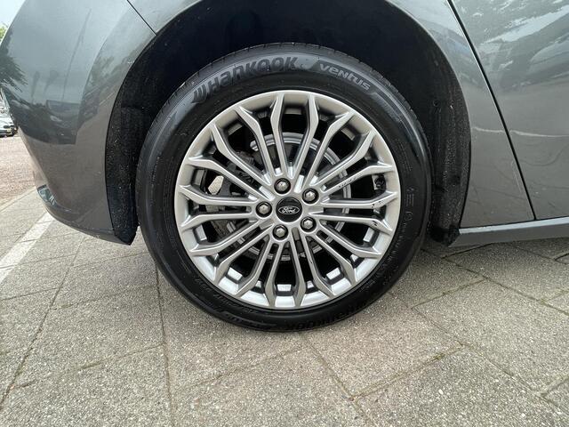 Ford FOCUS 1.0 EcoBoost Titanium Business /Cruise/Clima/Trekhaak afneembaar/Navi/2020/