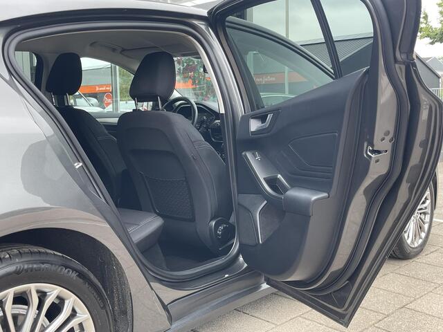 Ford FOCUS 1.0 EcoBoost Titanium Business /Cruise/Clima/Trekhaak afneembaar/Navi/2020/