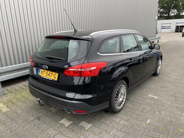 Ford FOCUS Wagon 1.5 Titanium Clima, Navi, CC, Voorruitvw, PDC & Cam, LM, Trekh, - Inruil Mogelijk - – foto 2