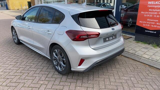 Ford FOCUS 1.0 EcoBoost 155 mHEV ST-Line Powershift – foto 3