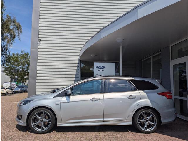 Ford FOCUS 1.5 EcoBoost 150pk ST-Line Navi Camera Voorruitverwarming Parking pack 18" LM Wagon Dealeronderhouden