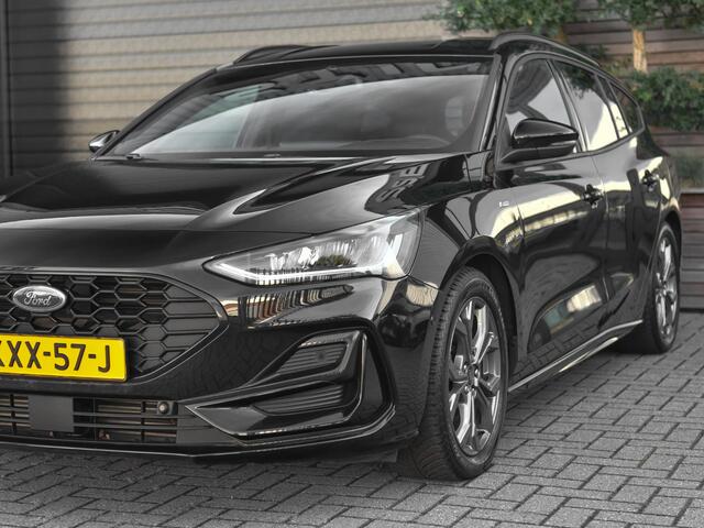 Ford FOCUS Wagon 1.0 EcoBoost Hybrid ST Line Trekhaak ACC Navi Camera Head up