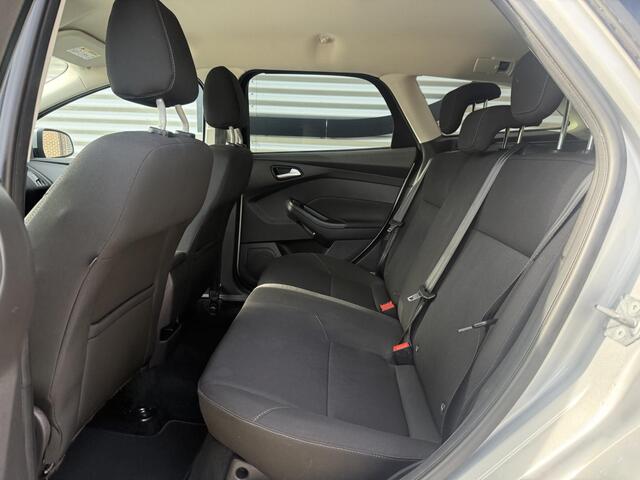 Ford FOCUS Wagon 1.0 Lease Edition 1e Eigenaar|Navi|Camera|Clima|Cruise|PDC V+A|Stoelverwarming|Nieuwe APK bij Aflevering