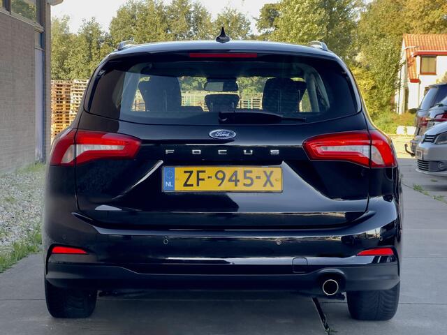 Ford FOCUS Wagon 1.0 ECOBOOST EDITION NW-MODEL! NAVI AIRCO APPLE-CARPLAY LED LMV PDC