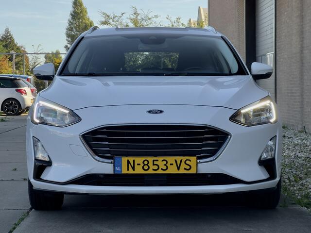 Ford FOCUS Wagon 1.0 ECOBOOST AUT8 TITANIUM X NAVI CAMERA APPLE-CARPLAY LED LMV PDC