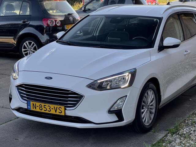 Ford FOCUS Wagon 1.0 ECOBOOST AUT8 TITANIUM X NAVI CAMERA APPLE-CARPLAY LED LMV PDC