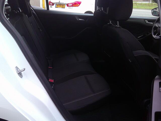 Ford FOCUS Wagon 1.5 EcoBlue Connected Staat in De Krim