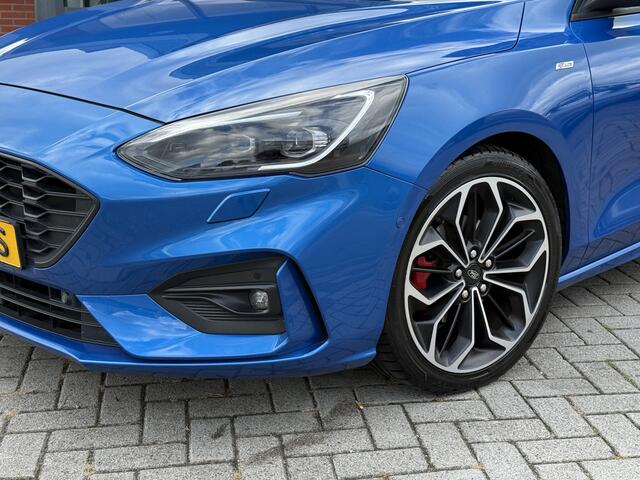Ford FOCUS 1.0 EcoBoost ST Line Business ? Panoramadak ? CarPlay ? Winterpakket ? B&O