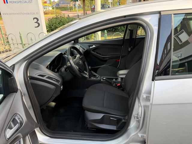 Ford FOCUS Wagon 1.0 Trend – foto 9