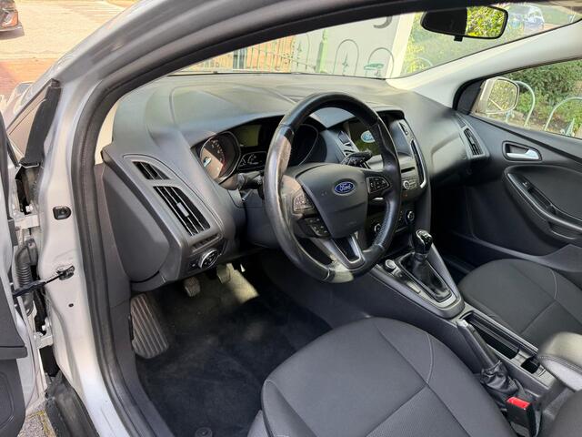 Ford FOCUS Wagon 1.0 Trend – foto 10