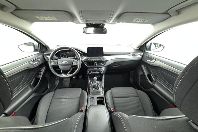 Ford FOCUS 1.0 EcoBoost Titanium B&O Navi Trekhaak Winter pack Full LED Wagon Dealeronderhouden – foto 2