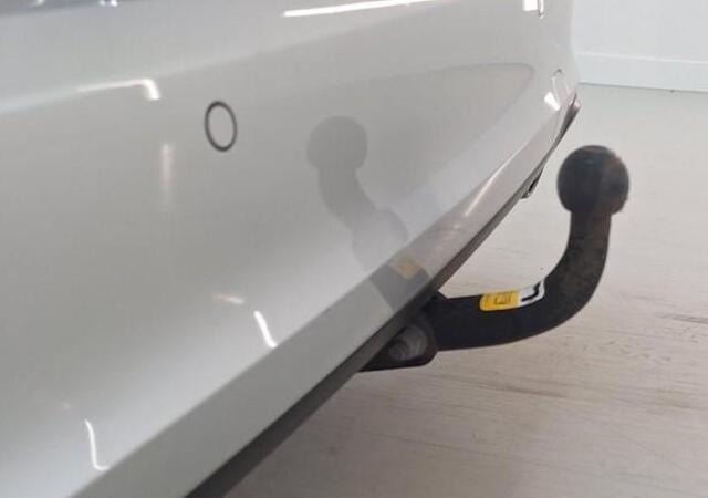 Ford FOCUS 1.0 EcoBoost Titanium B&O Navi Trekhaak Winter pack Full LED Wagon Dealeronderhouden – foto 5
