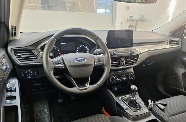 Ford FOCUS 1.0 EcoBoost Titanium B&O Navi Trekhaak Winter pack Full LED Wagon Dealeronderhouden – foto 9