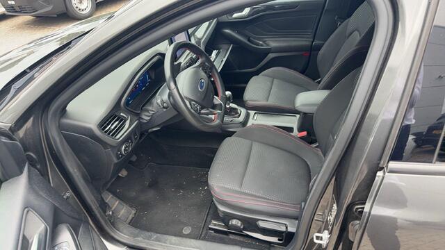 Ford FOCUS Wagon 1.0 EcoBoost Hybrid Active X Business – foto 7