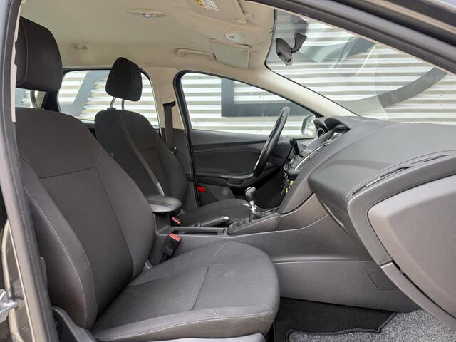 Ford FOCUS Wagon 1.0 Lease Edition 1e Eigenaar|Navi|Airco|Cruise|PDC|Elek ramen|APK tot 06-2027 – foto 6