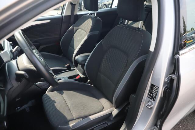 Ford FOCUS Wagon 1.0 EcoBoost Trend Edition Business 16 inch LMV Navigatie Carplay Android Airco Cruise Control LED Parkeersensor – foto 6