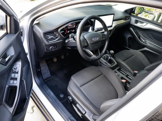 Ford FOCUS Wagon 1.0 EcoBoost Hybrid Titanium 1e-Eig. & Keurig-Onderh. BOVAG-Garantie. NL-Auto. – foto 3
