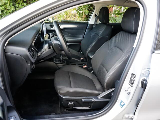 Ford FOCUS Wagon 1.0 EcoBoost Hybrid Titanium 1e-Eig. & Keurig-Onderh. BOVAG-Garantie. NL-Auto. – foto 7