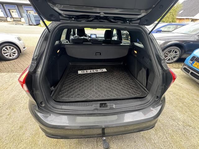 Ford FOCUS Wagon 1.0 EcoBoost Titanium Business Automaat - Navigatie - Climate Control - Trekhaak – foto 6