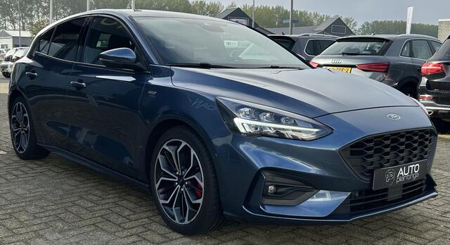 Ford FOCUS 1.0 EcoBoost ST Line Business | NL AUTO | PANO | ACC | Dealer onderhouden | Achteruitrijcamera | Keyless Entry | Navigatie | DAB+ | B&O Audio | LED | Stoelverwarming | Stuurverwarming | Voorruitverwarming | Climate Control | Apple Carplay & Android Auto | Privacy Glass | Parkeersensoren Voor en Achter | 2 Sleutels |APK tot 07-08-2027 | – foto 2