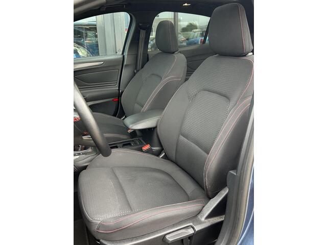 Ford FOCUS 1.0 EcoBoost ST Line Business | NL AUTO | PANO | ACC | Dealer onderhouden | Achteruitrijcamera | Keyless Entry | Navigatie | DAB+ | B&O Audio | LED | Stoelverwarming | Stuurverwarming | Voorruitverwarming | Climate Control | Apple Carplay & Android Auto | Privacy Glass | Parkeersensoren Voor en Achter | 2 Sleutels |APK tot 07-08-2027 | – foto 10
